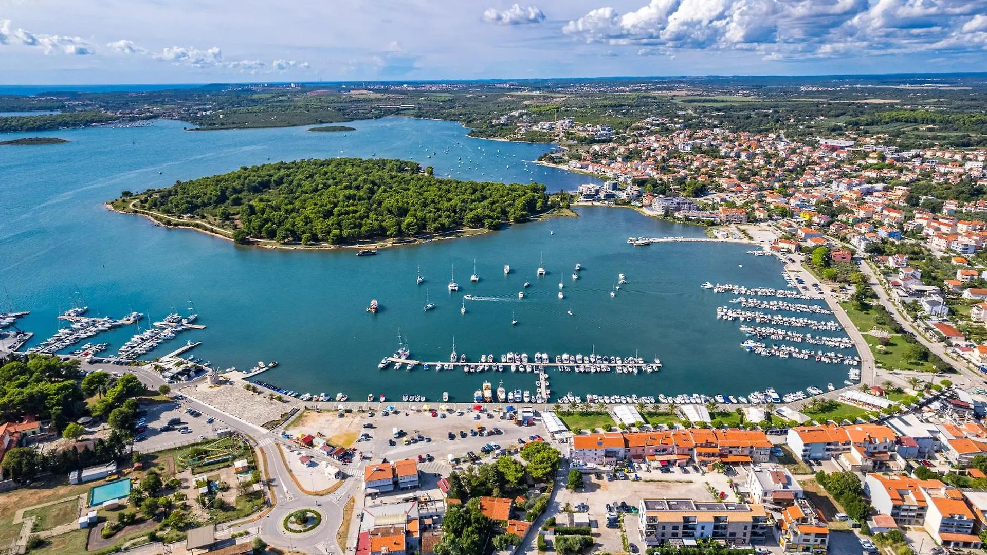 Cozy Blue Vista Apartment Medulin Croatia